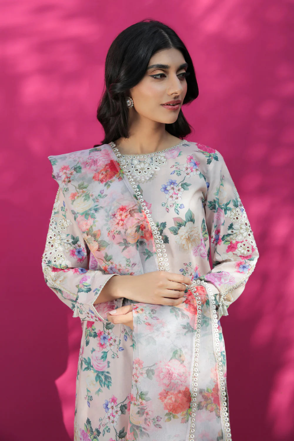 BAROQUE-EMBROIDERED LAWN UF-191