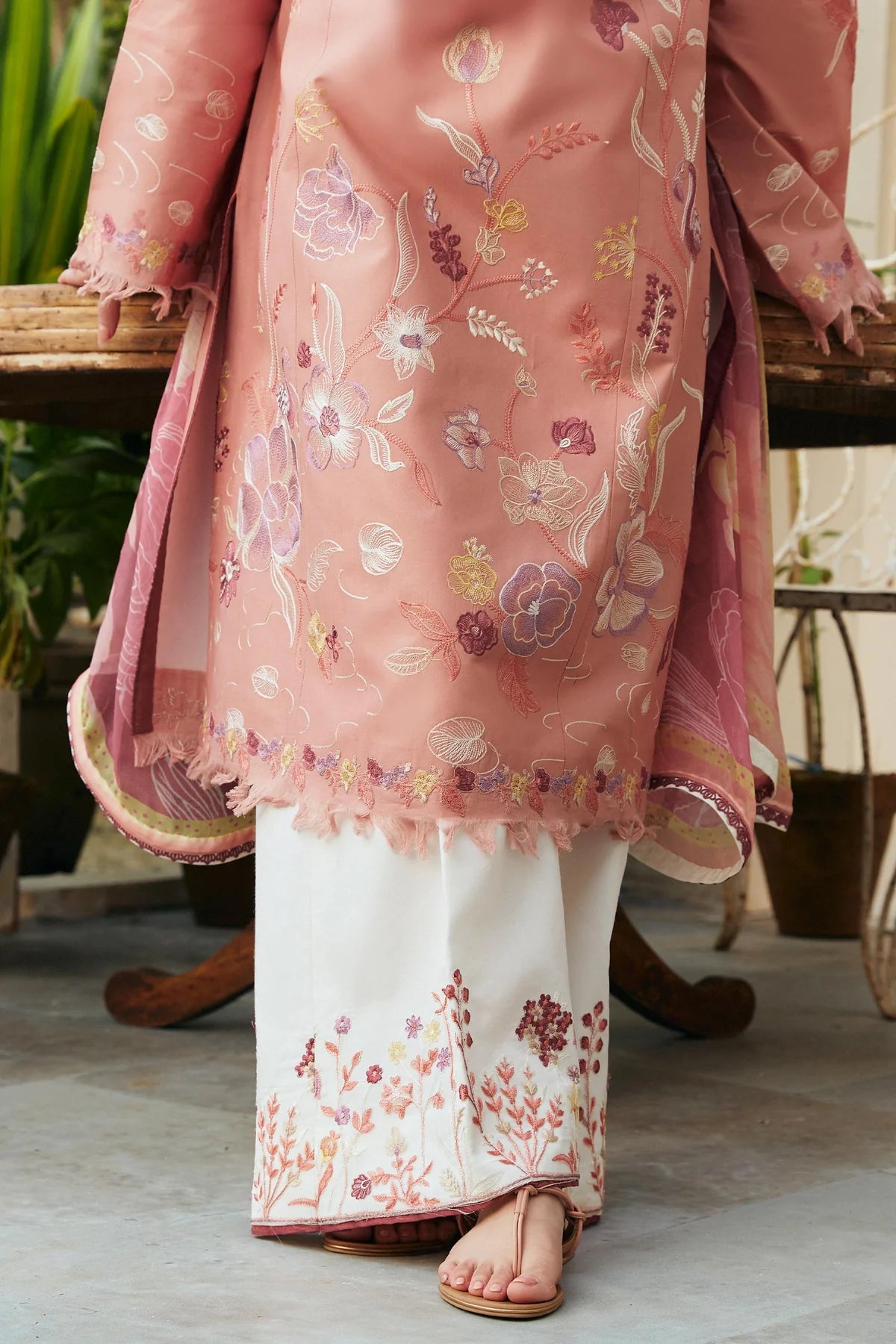 ZARA SHAHJAHAN - COCO LAWN '24 - JABEEN-6A