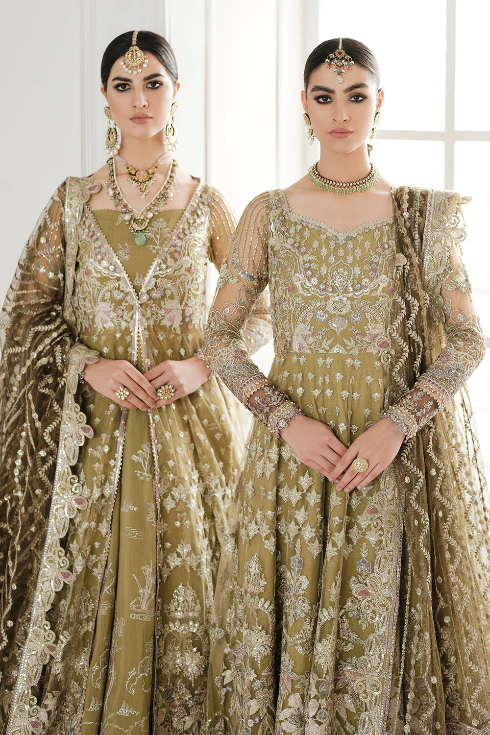 BAROQUE - CH11'22 -3 PC EMBROIDERED SUIT - CH11 - D02
